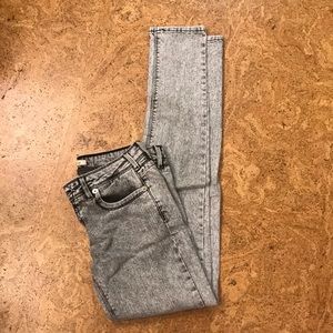 Classic Stonewashed Skinny Jeans Size 27
